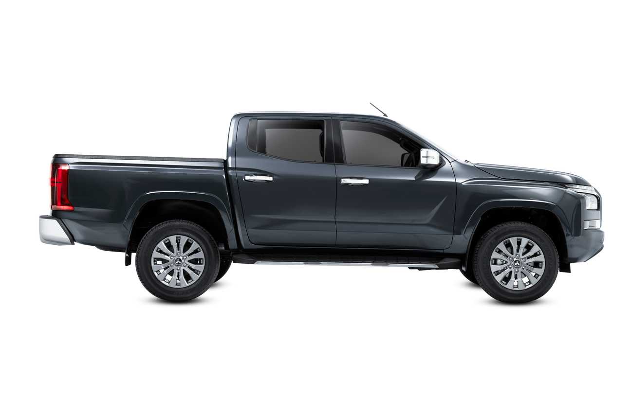 used 2026 Mitsubishi Triton Athlete Dual Cab 4X4 2.4