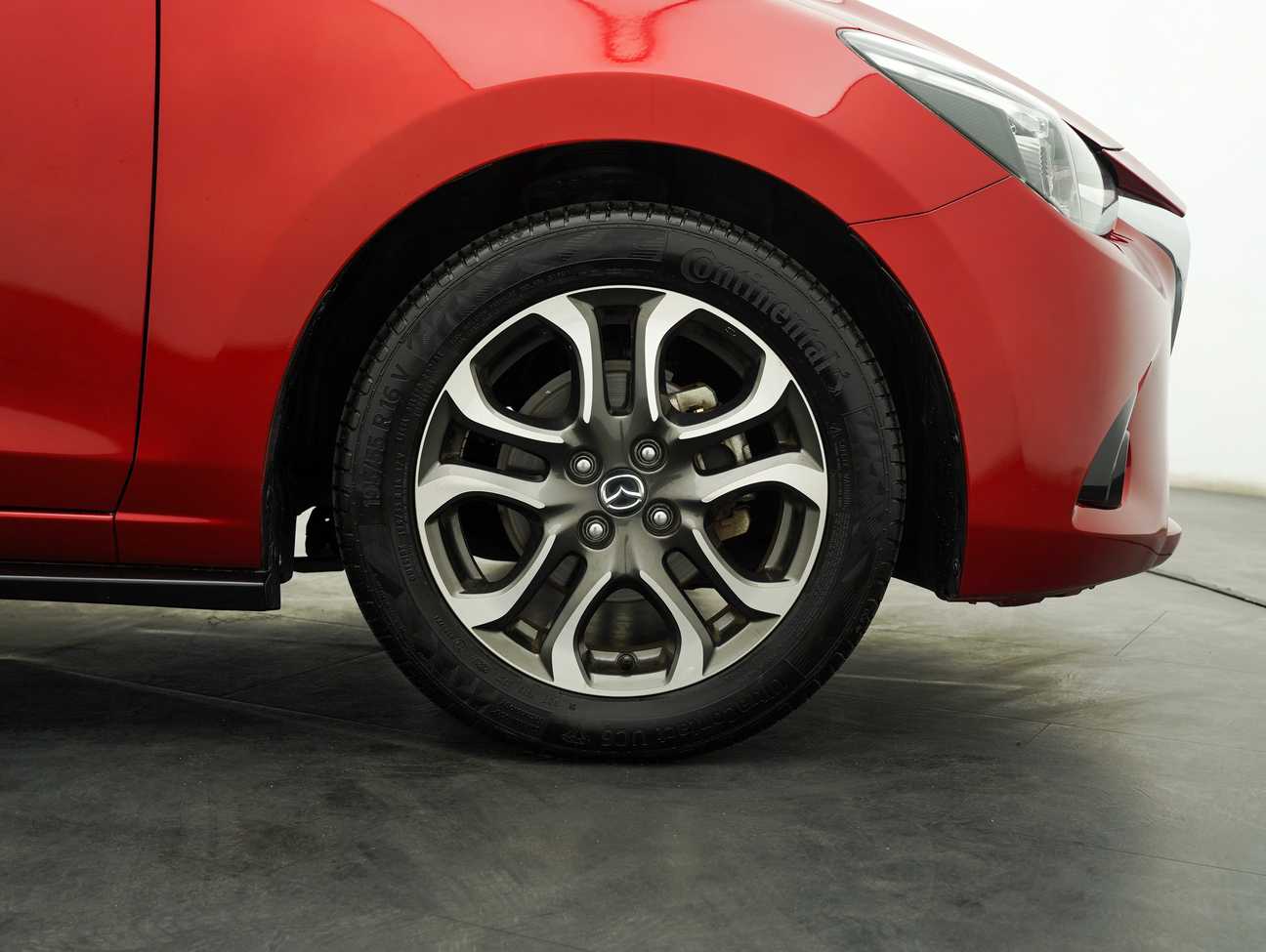 terpakai 2016 Mazda 2 SKYACTIV-G (LED Headlight with DRL) 1.5