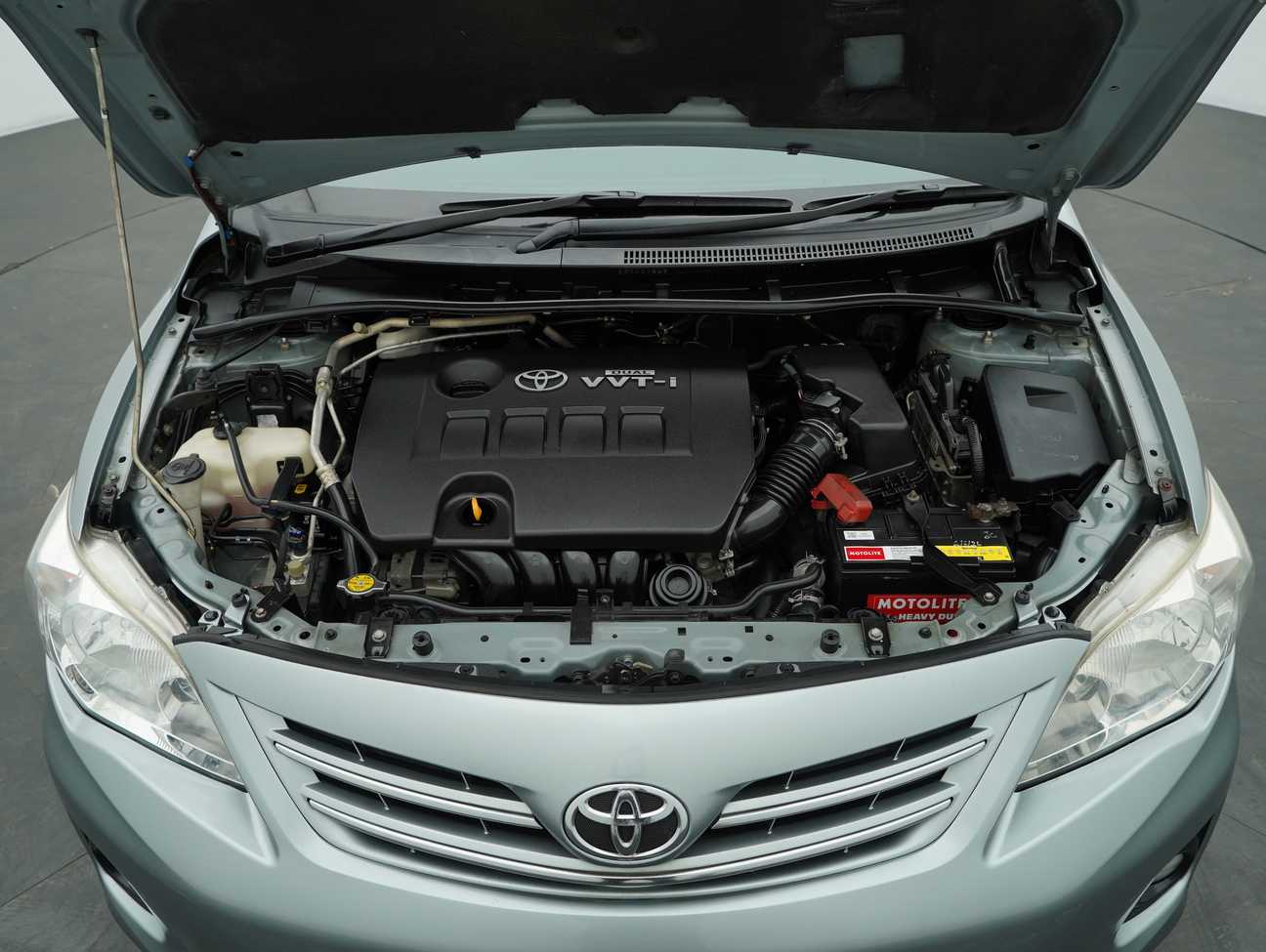 used 2010 Toyota Corolla Altis E 1.8
