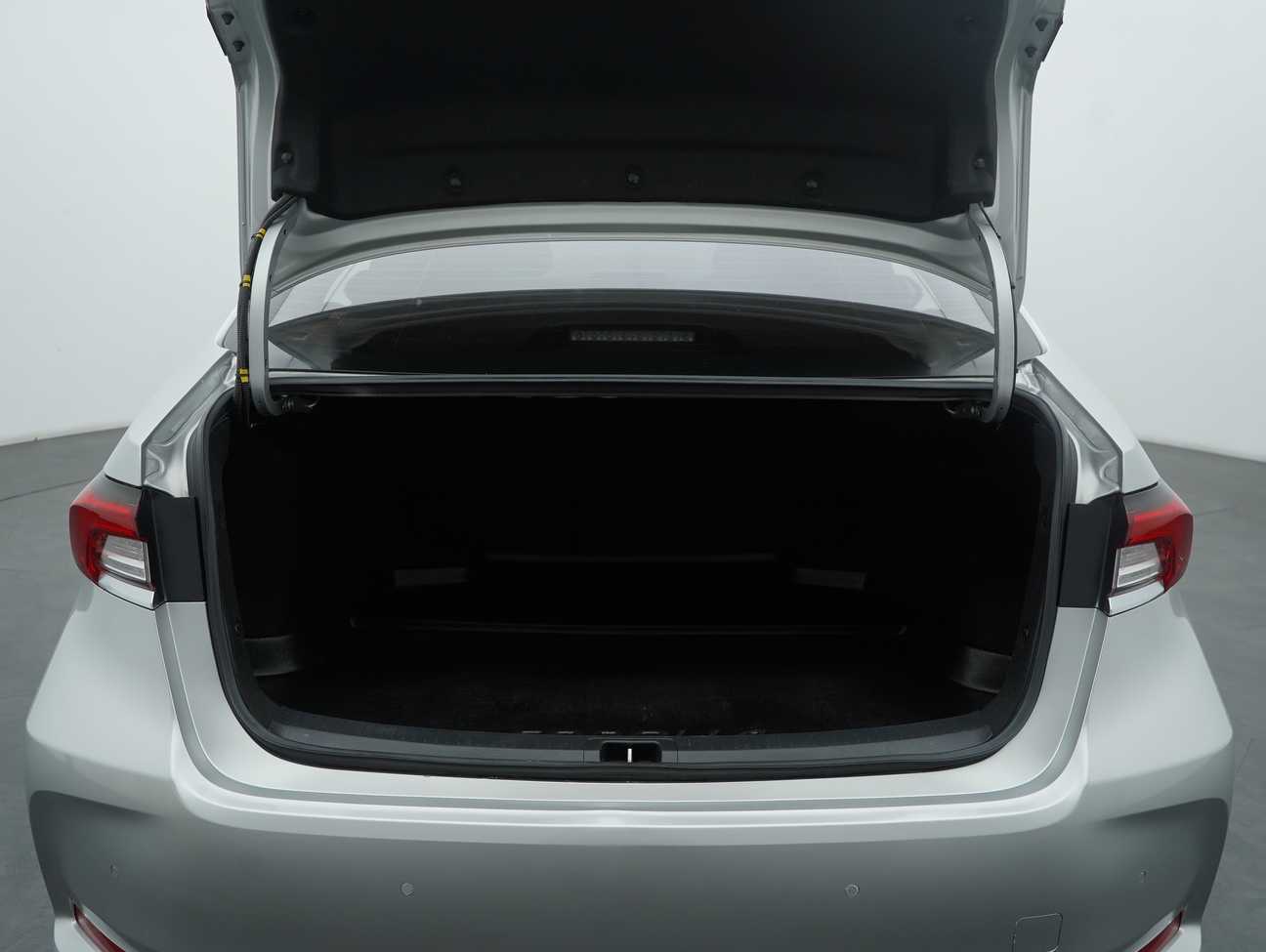 terpakai 2021 Toyota Corolla Altis G 1.8