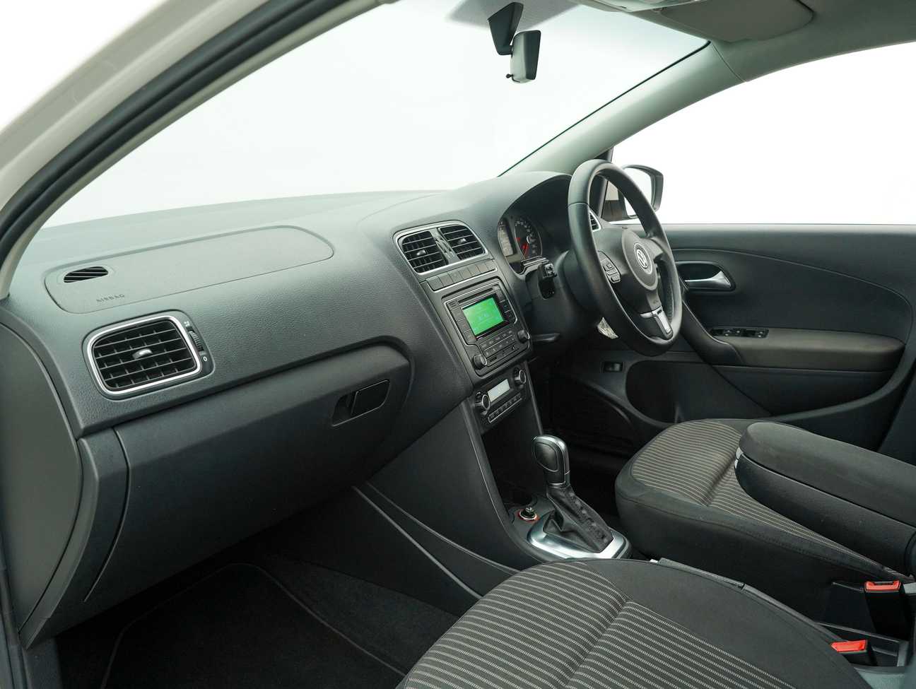 terpakai 2014 Volkswagen Polo  1.6