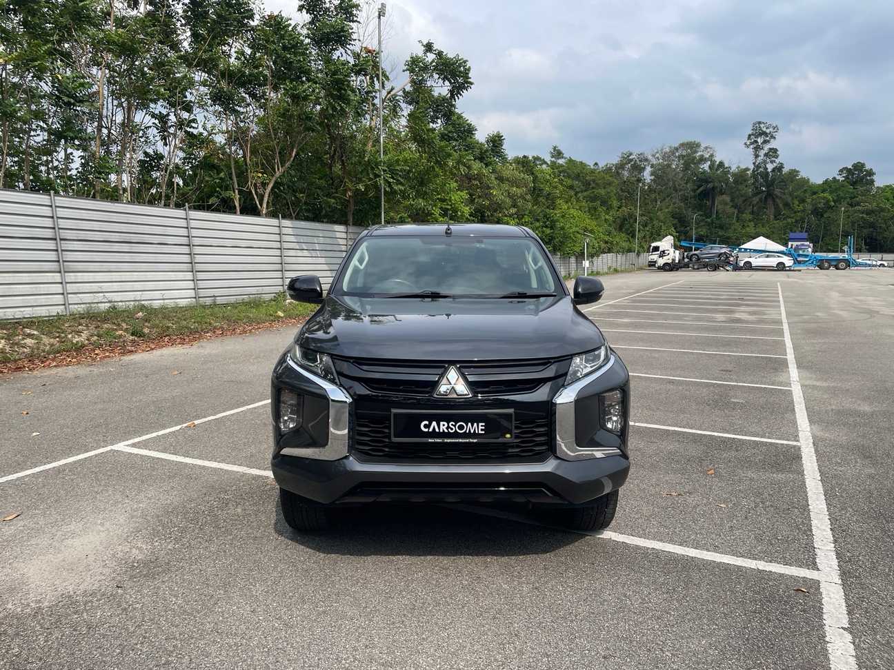 used 2022 Mitsubishi Triton VGT Premium Updated Spec Dual Cab 4X4 2.4