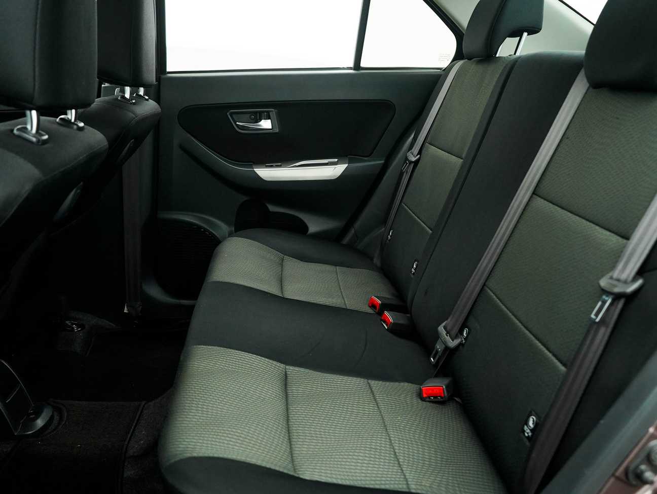 terpakai 2017 Perodua Bezza X Premium 1.3