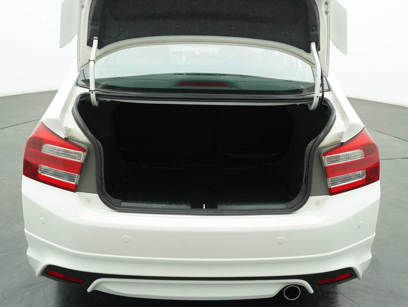 used 2013 Honda City E 1.5