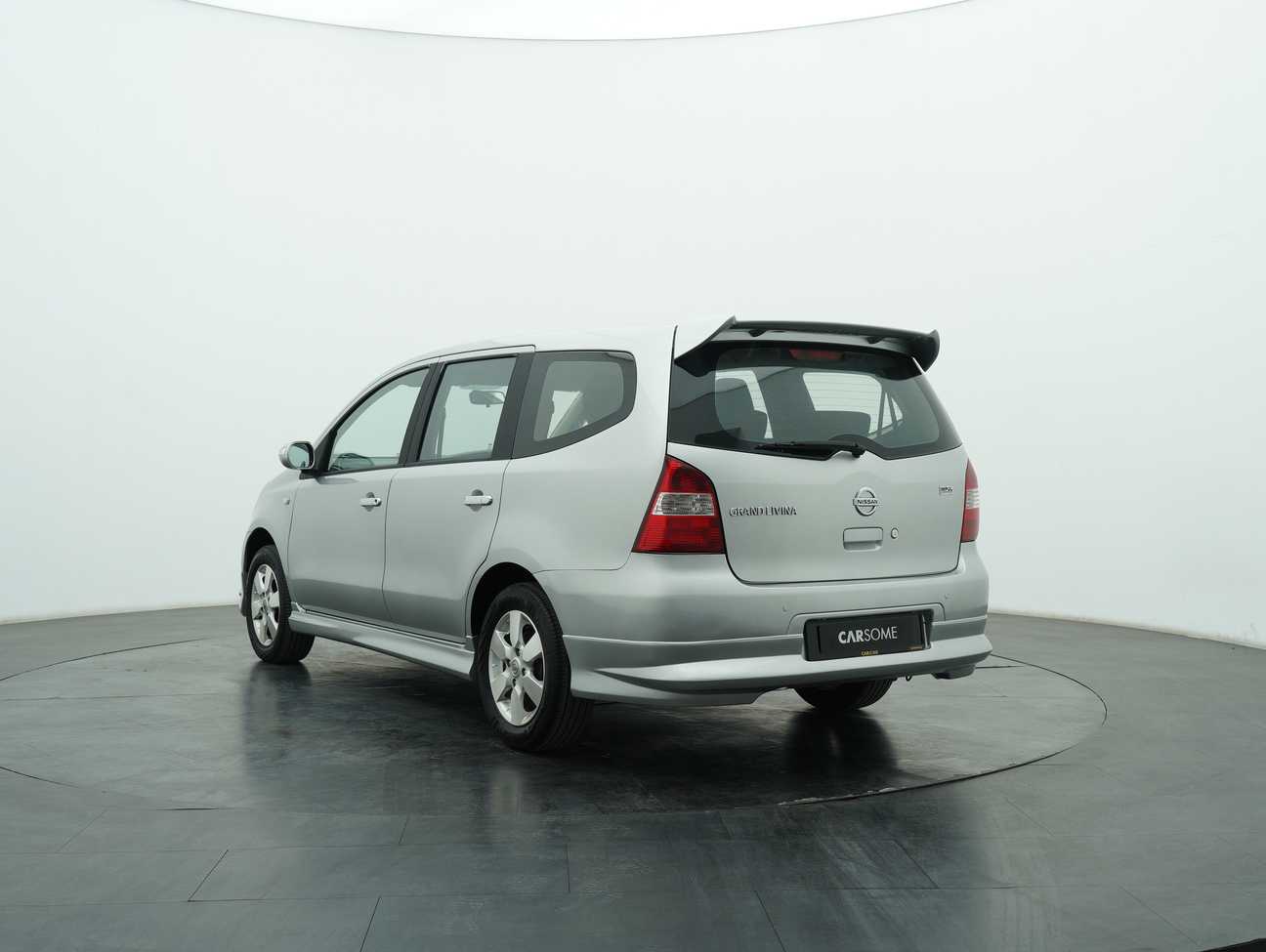 used 2013 Nissan Grand Livina CVTC Comfort 1.8