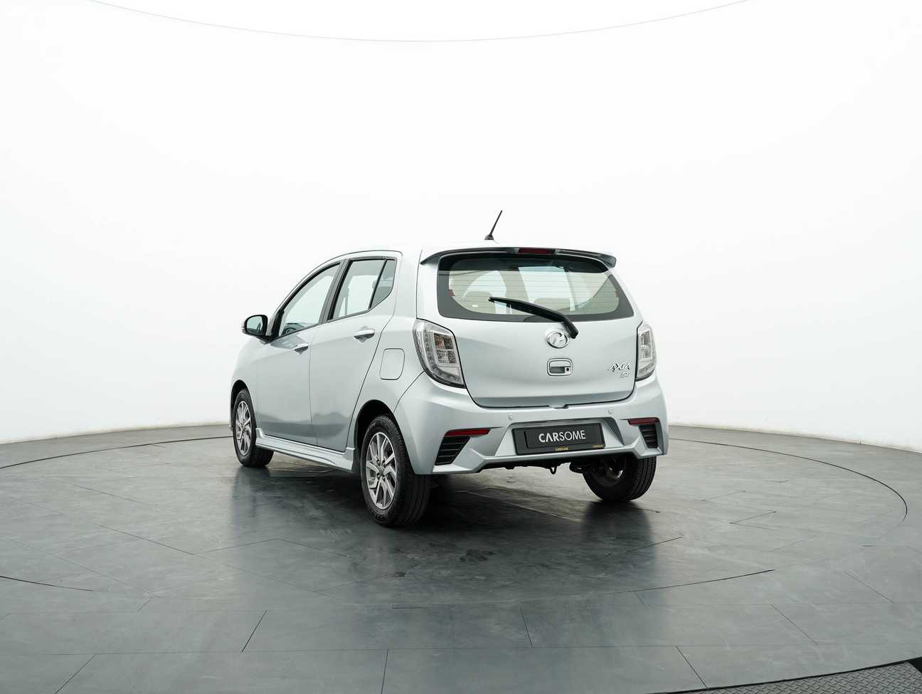 terpakai 2017 Perodua AXIA SE 1.0