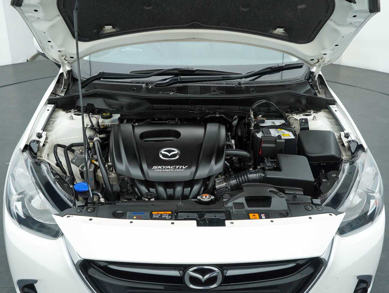 terpakai 2017 Mazda 2 SKYACTIV-G (Halogen Headlight) 1.5