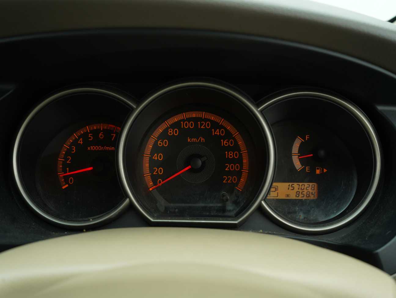 used 2011 Nissan Grand Livina Comfort 1.8