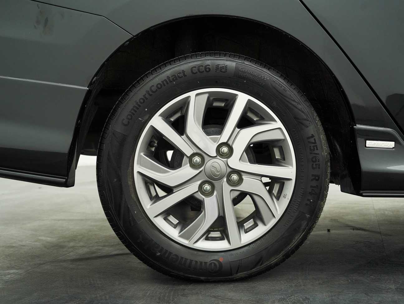 terpakai 2017 Perodua Bezza Advance 1.3