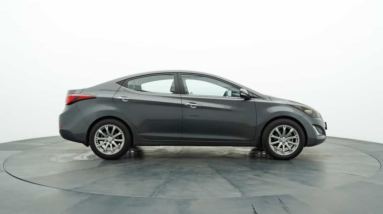 used 2015 Hyundai ELANTRA  1.8
