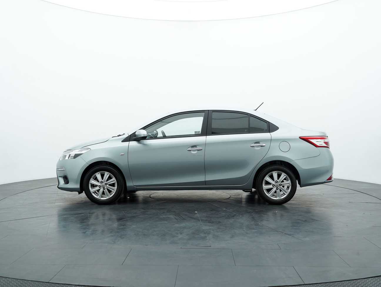 terpakai 2016 Toyota Vios J 1.5