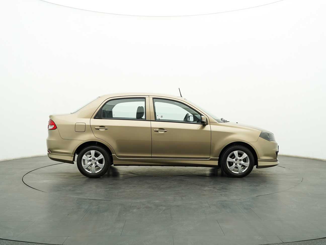 used 2015 Proton Saga FLX Plus 1.3