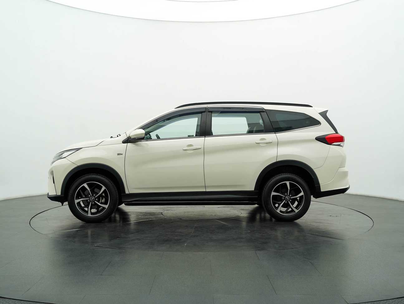 terpakai 2020 Perodua Aruz AV 1.5