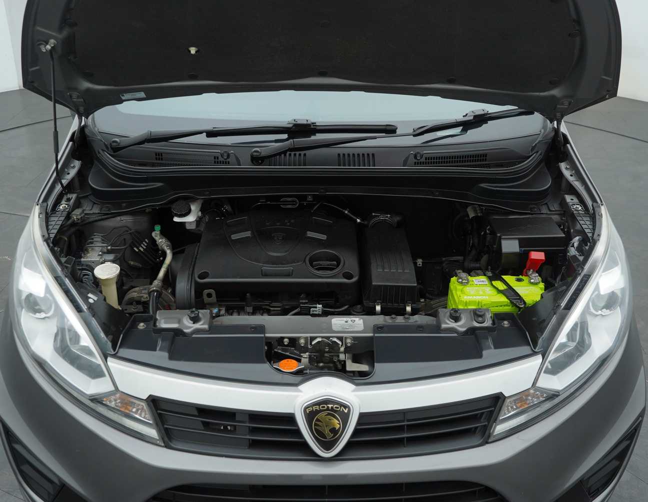 terpakai 2015 Proton Iriz Standard 1.3