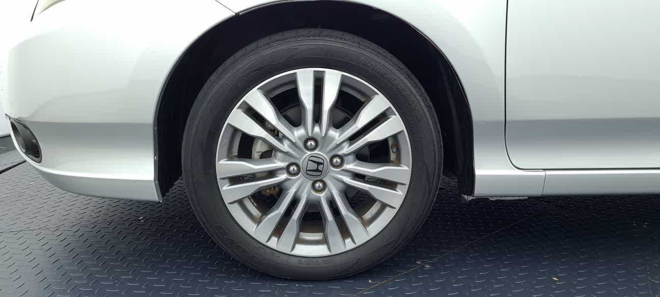 used 2013 Honda CITY E I-VTEC 1.5