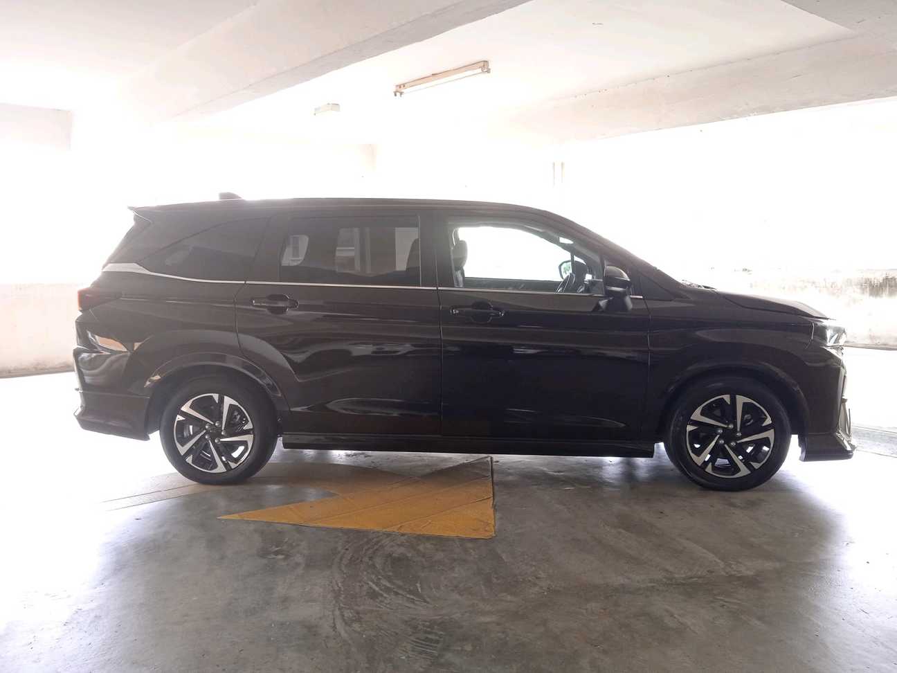 used 2025 Perodua Alza AV 1.5