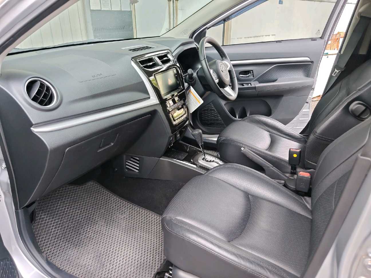 used 2023 Perodua Aruz AV 1.5