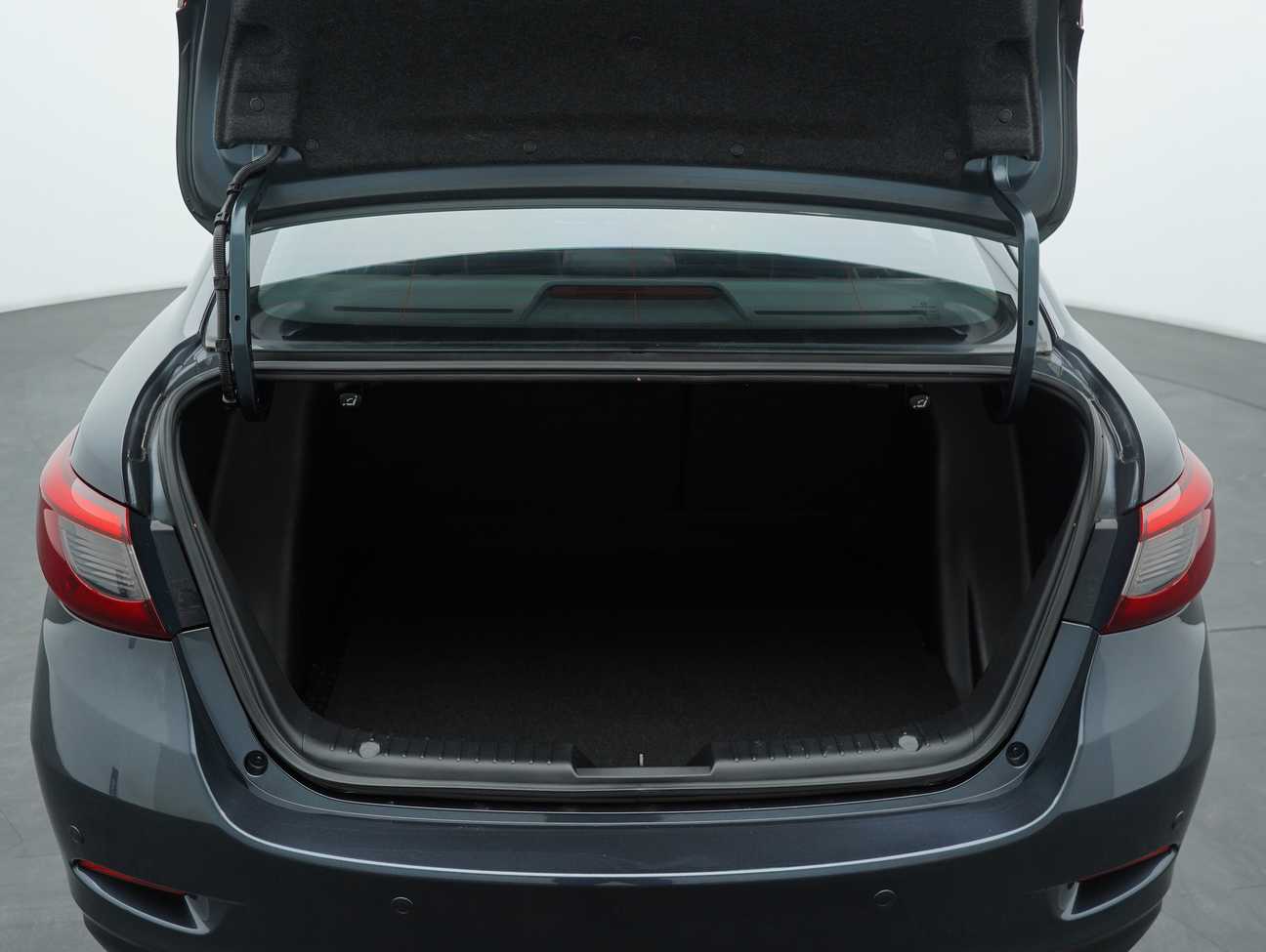 terpakai 2015 Mazda 2 SKYACTIV-G 1.5