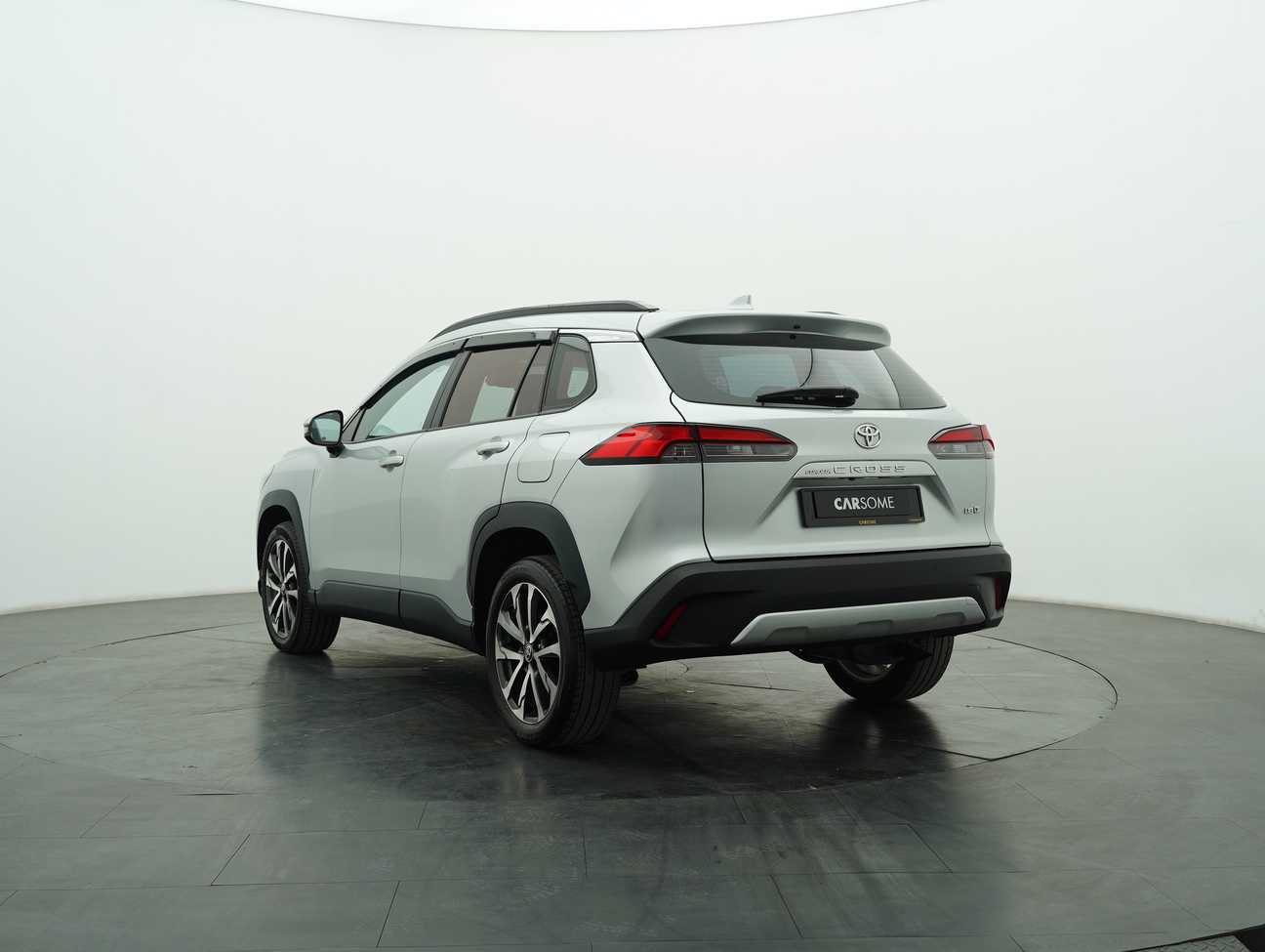 used 2022 Toyota Corolla Cross V 1.8