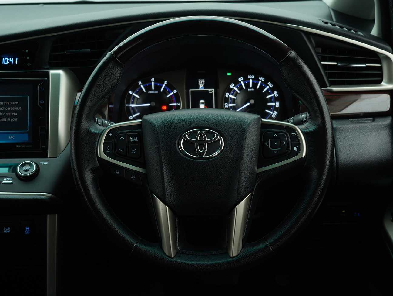 used 2017 Toyota Innova G 2.0