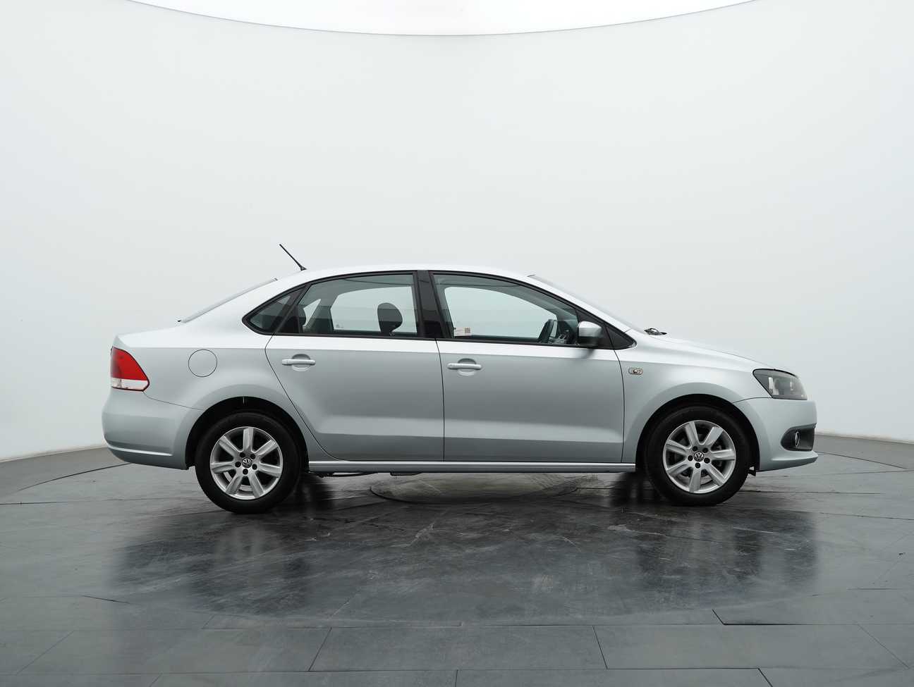 used 2015 Volkswagen Polo  1.6