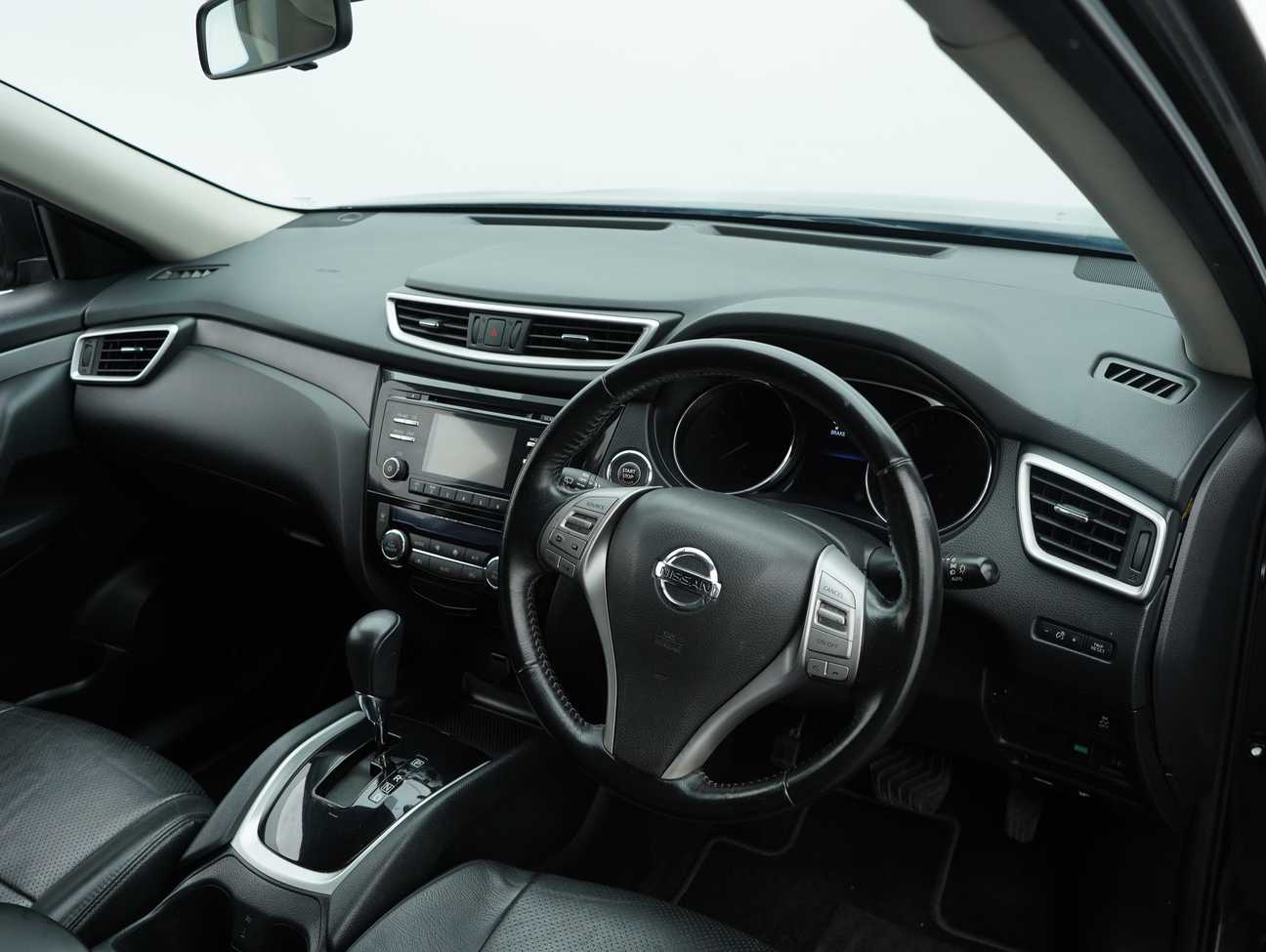 terpakai 2015 Nissan X-Trail  2.0