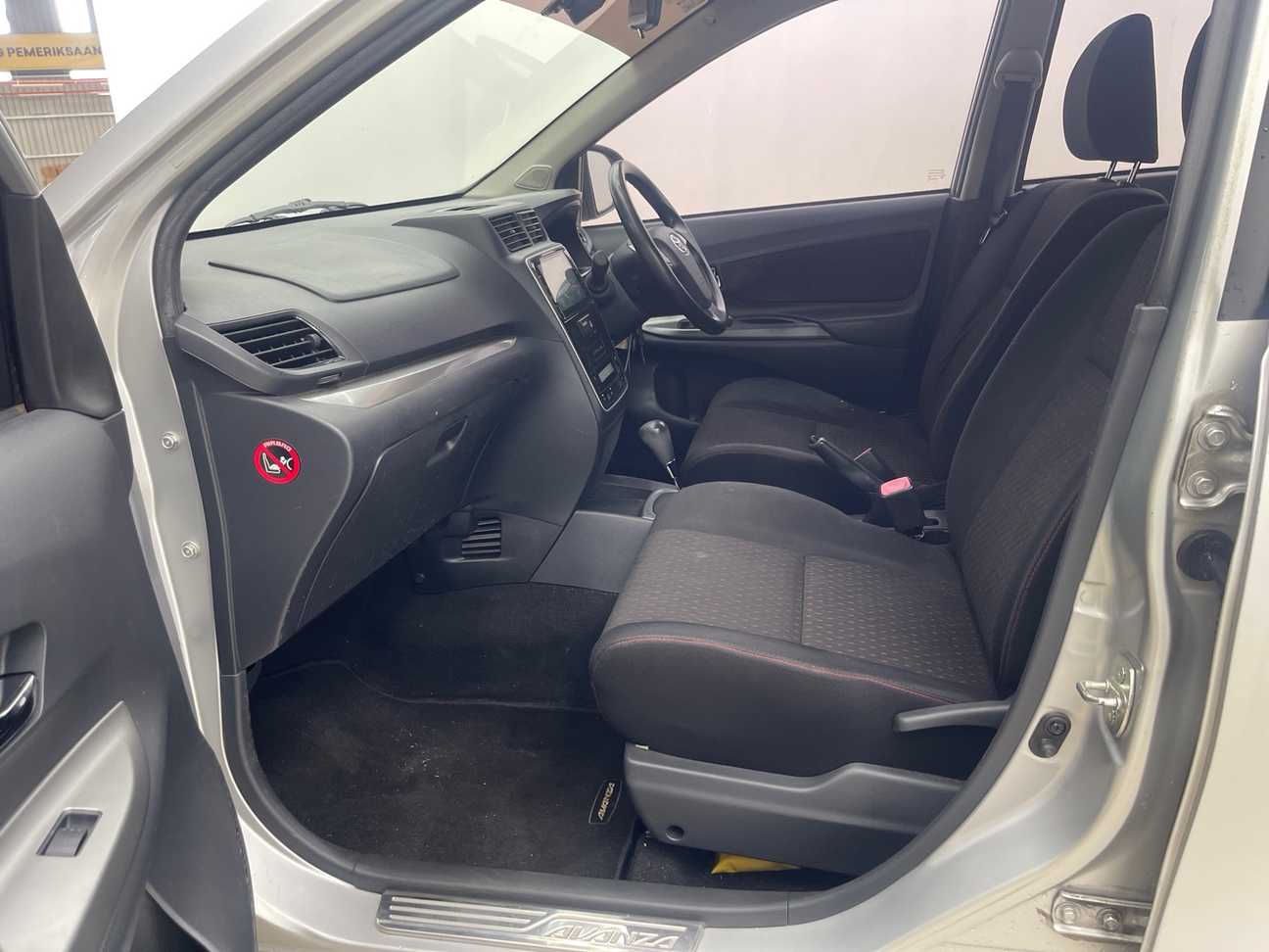 terpakai 2019 Toyota Avanza S 1.5