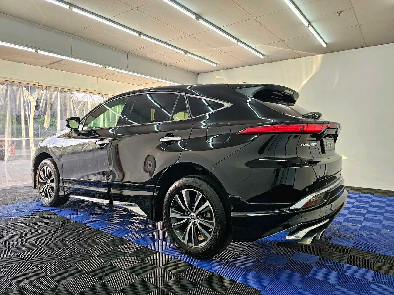 used 2020 Toyota Harrier  2.0