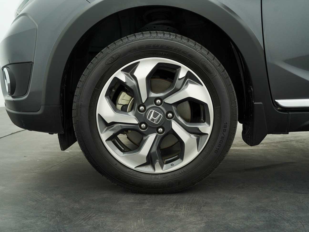 used 2018 Honda BR-V V 1.5