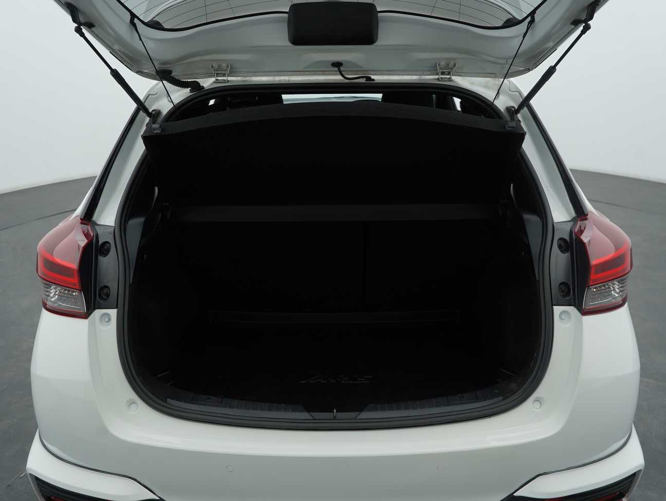 used 2019 Toyota Yaris E 1.5