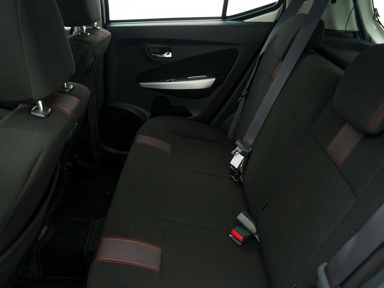 terpakai 2022 Perodua AXIA Advance 1.0