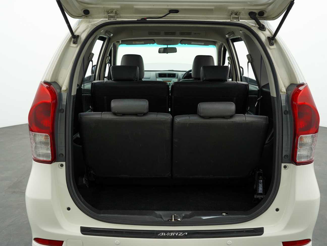 terpakai 2015 Toyota Avanza G 1.5