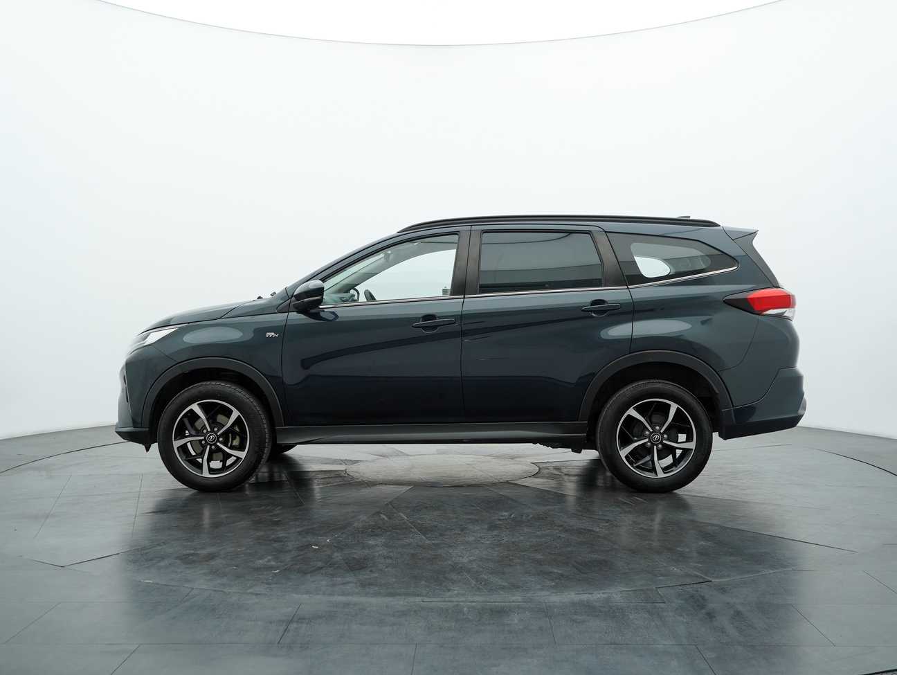 used 2019 Perodua Aruz AV 1.5
