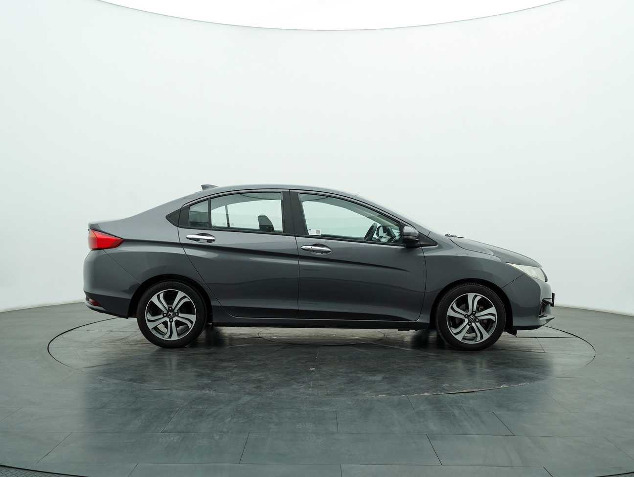 used 2017 Honda City V 1.5