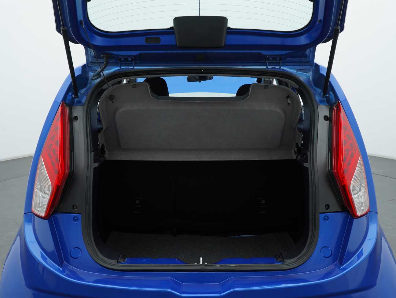used 2015 Proton Iriz Standard 1.3