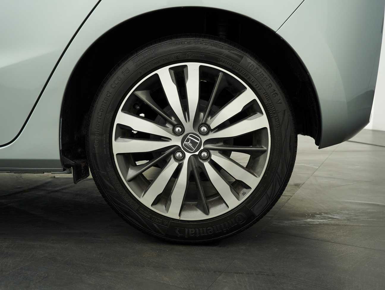 used 2014 Honda Jazz V 1.5