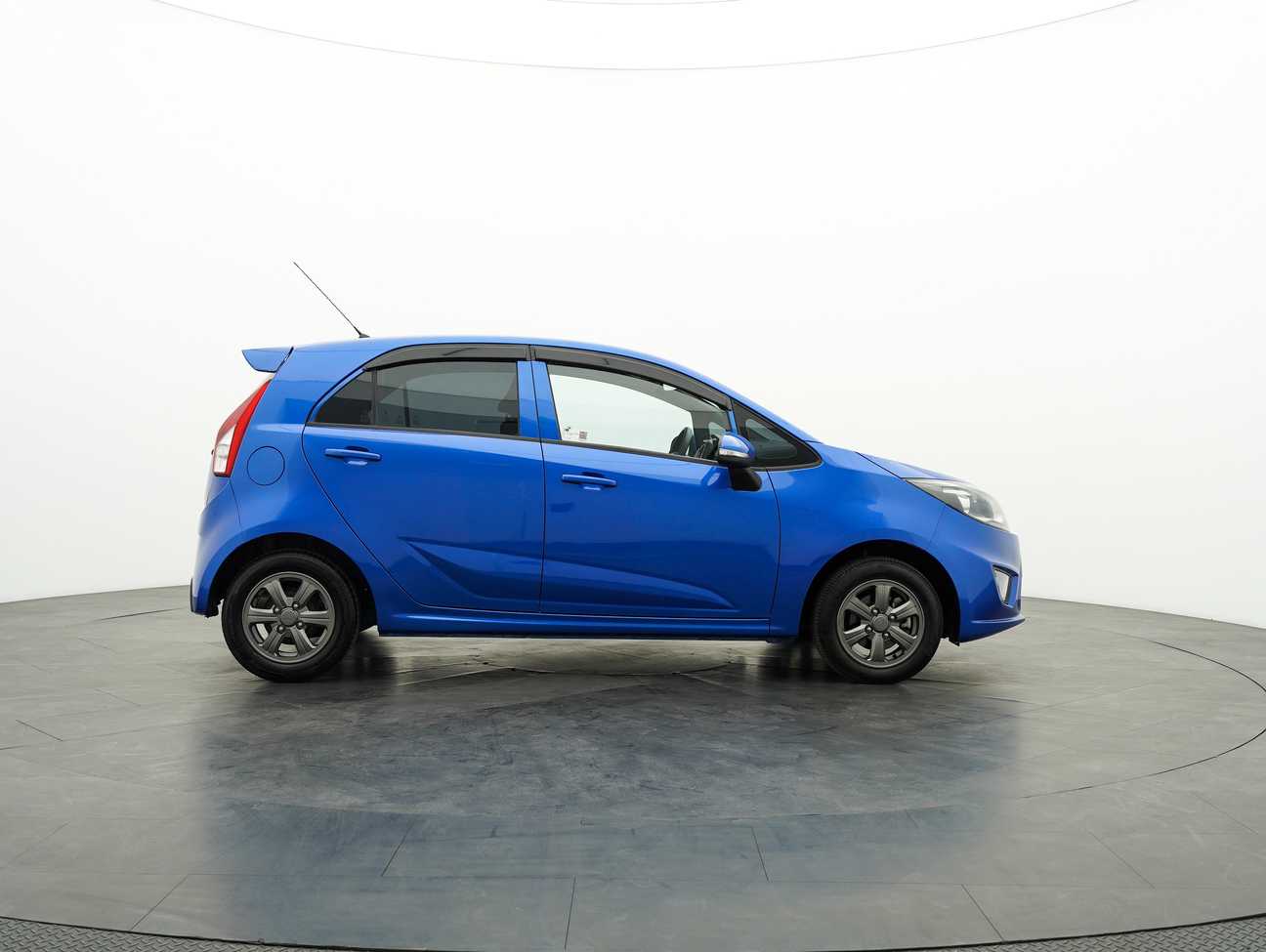 used 2017 Proton Iriz Standard 1.3