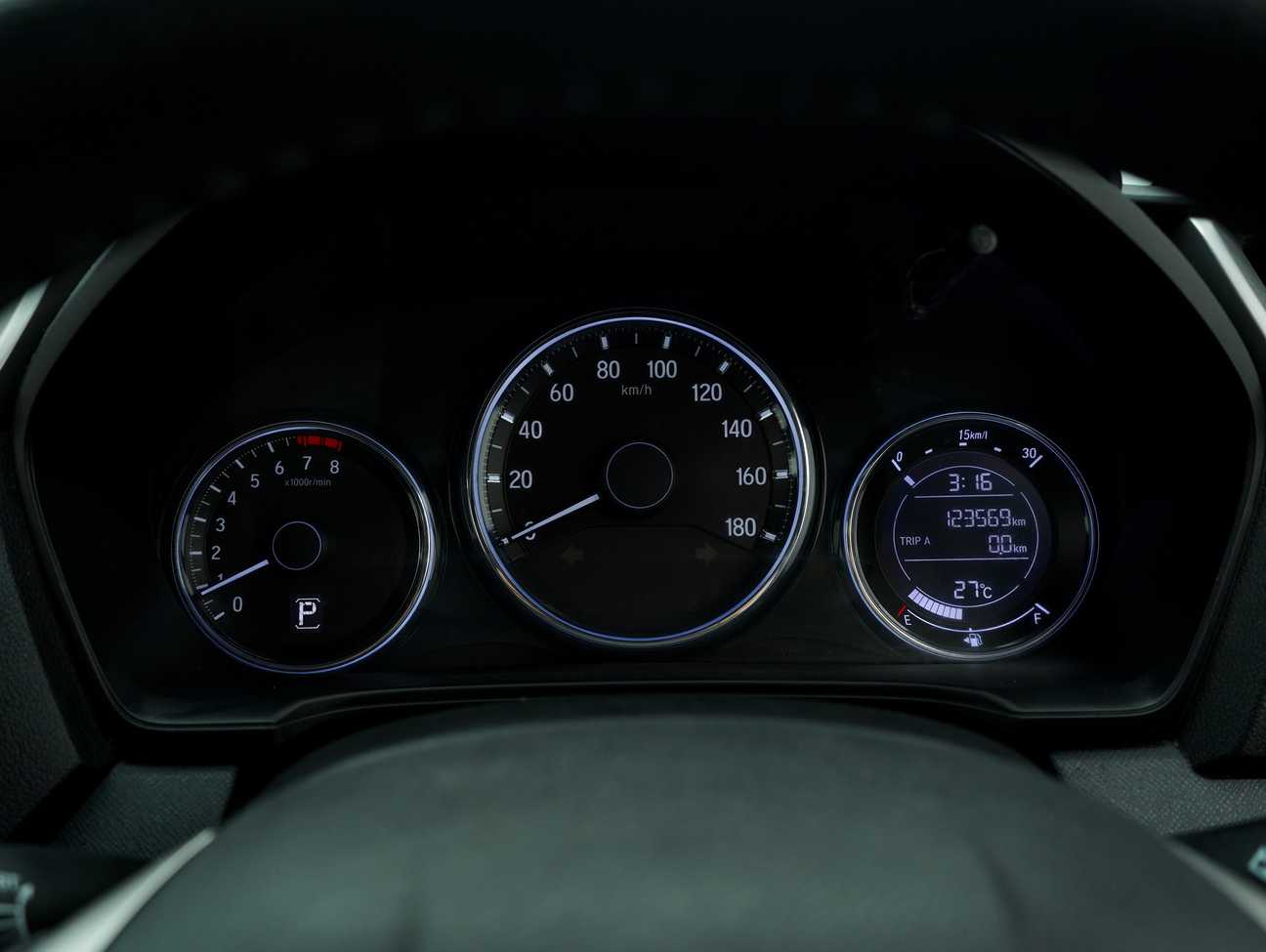 used 2019 Honda BR-V V 1.5