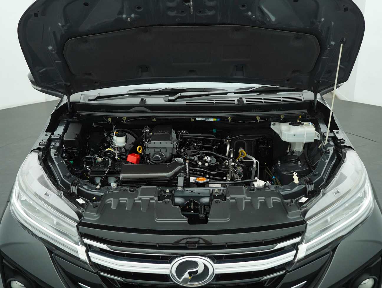 terpakai 2022 Perodua Aruz AV 1.5