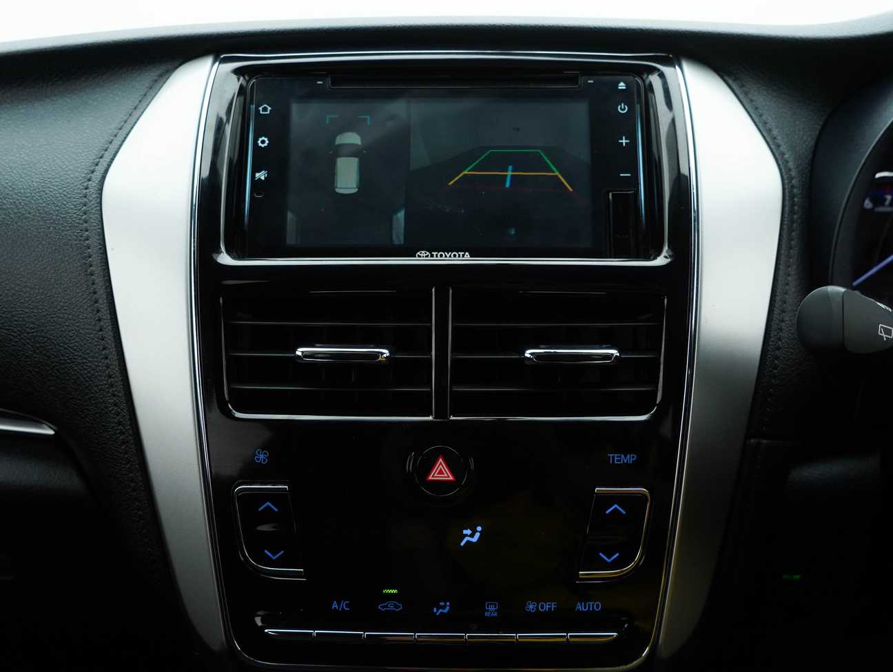 terpakai 2020 Toyota Yaris G 1.5