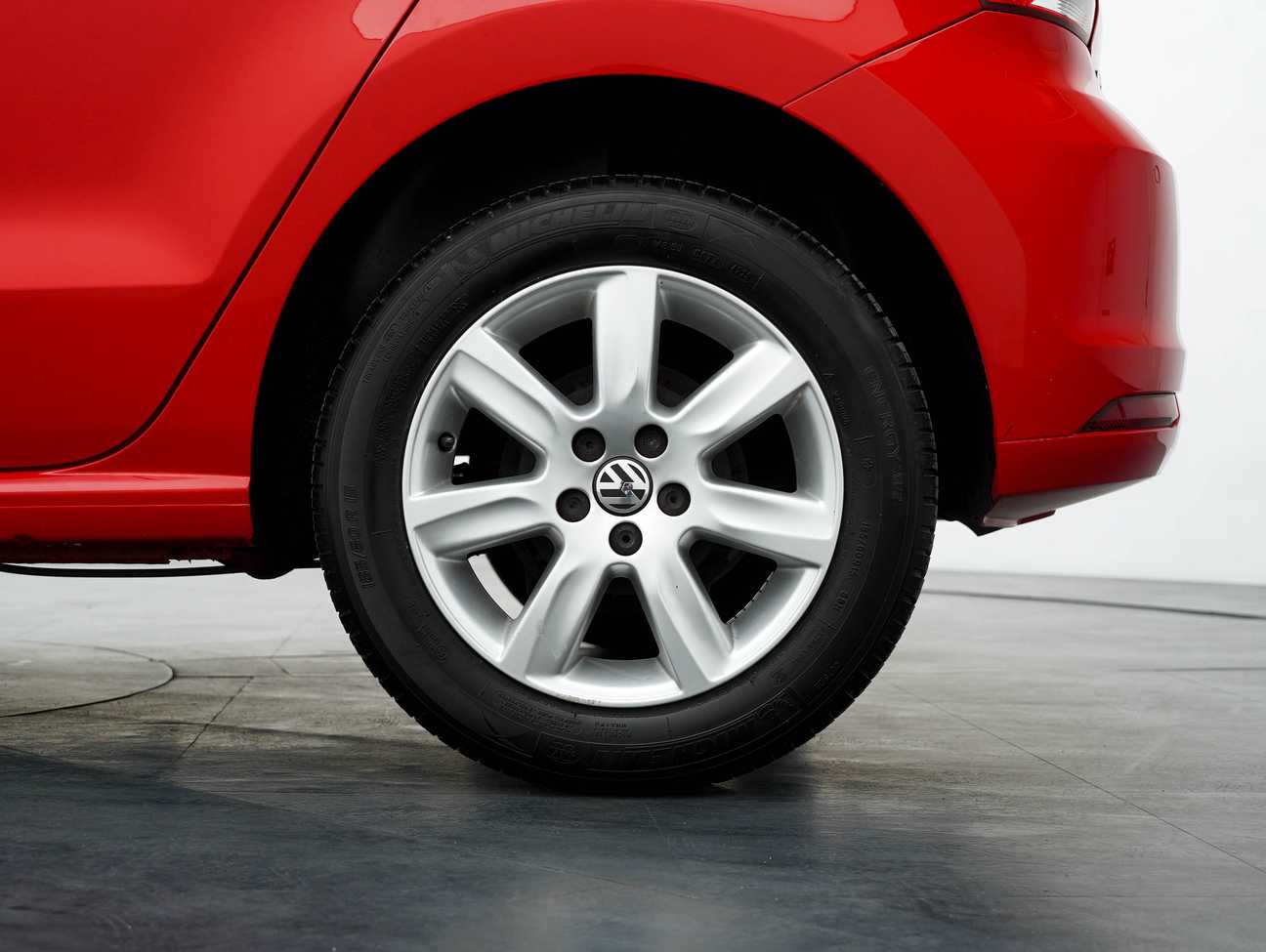 terpakai 2017 Volkswagen Polo  1.6