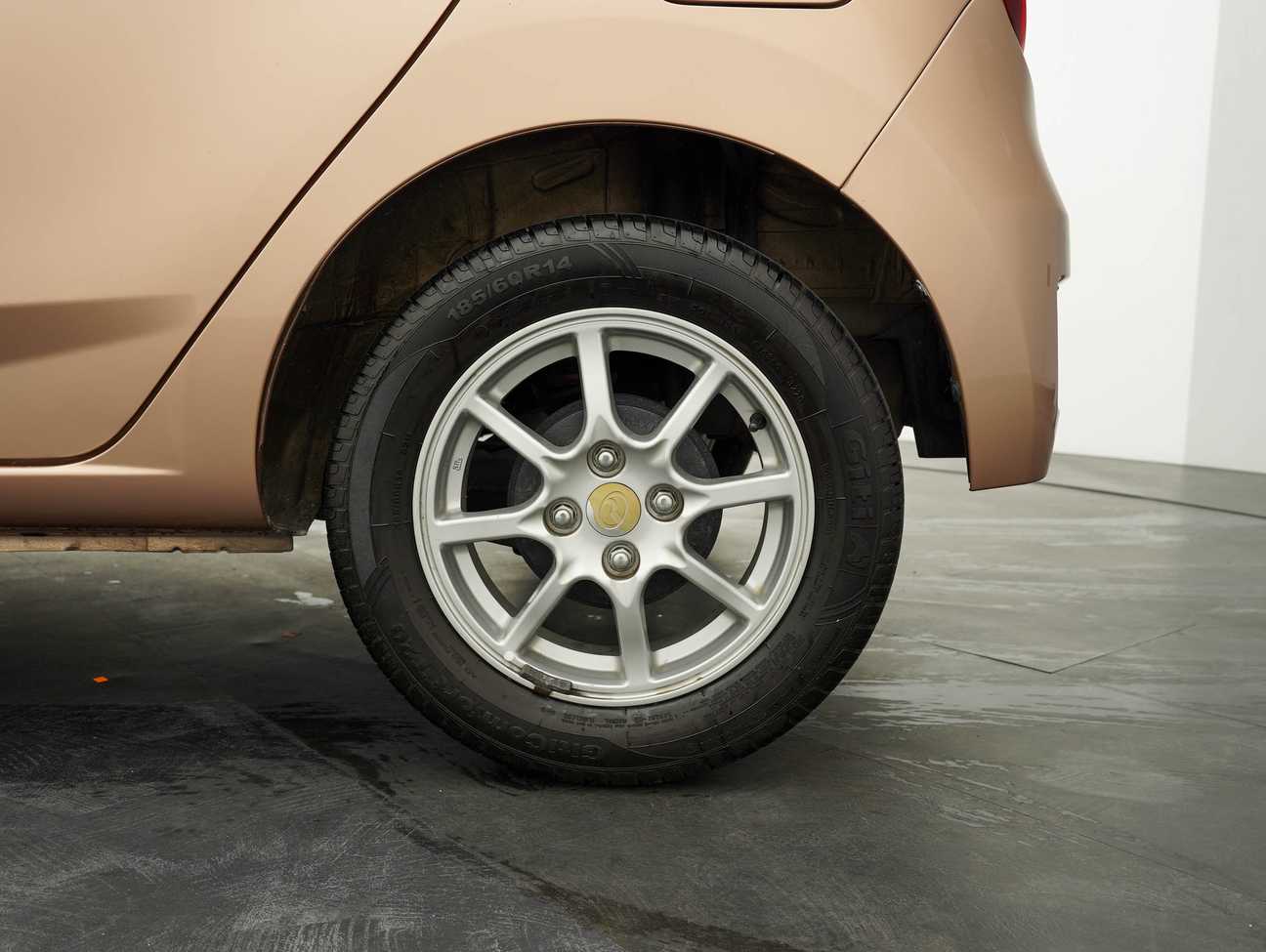 terpakai 2016 Perodua AXIA G 1.0