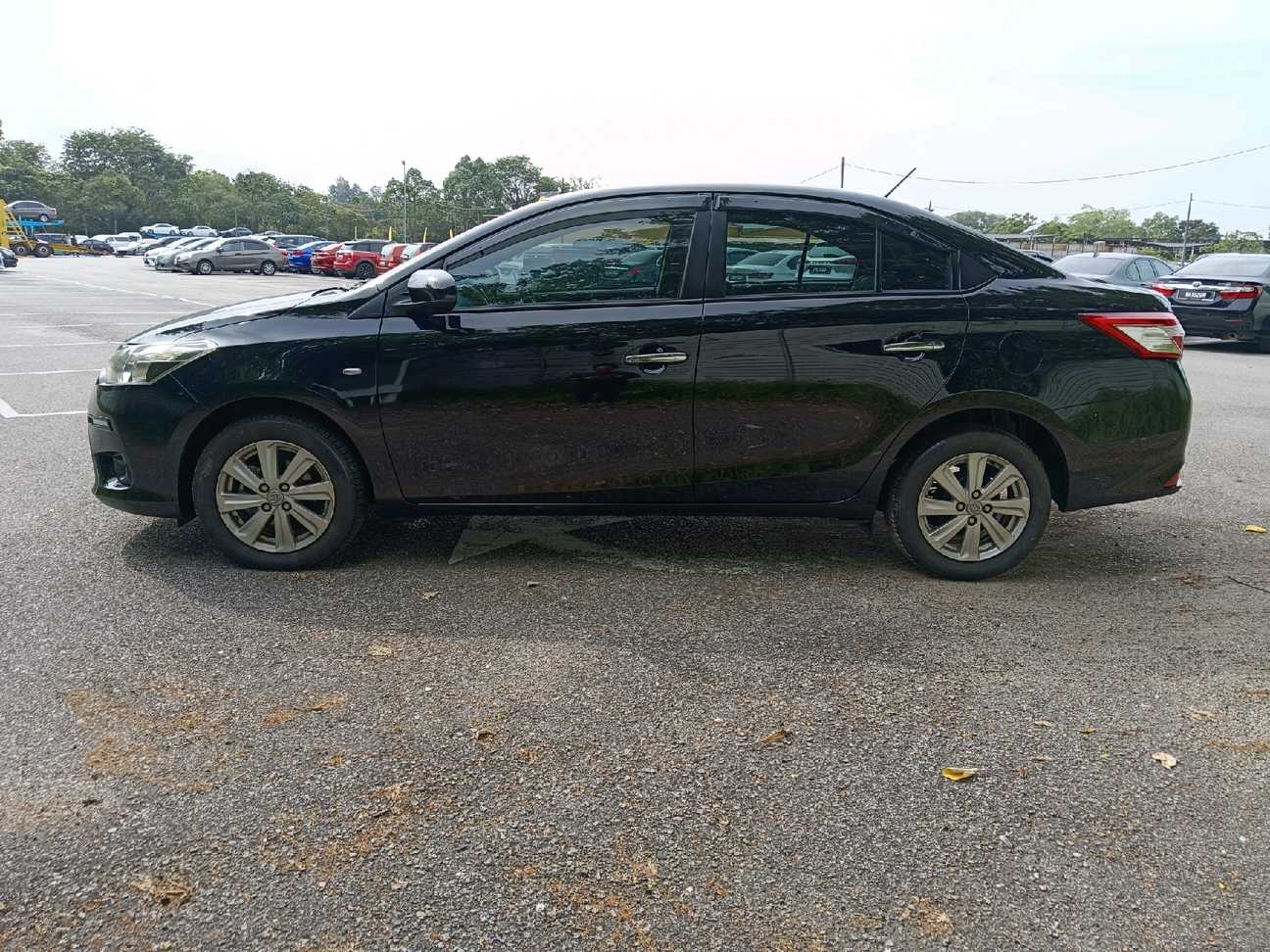 terpakai 2017 Toyota Vios J 1.5