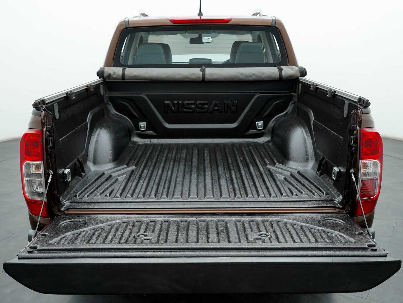 used 2018 Nissan Navara NP300 VL Dual Cab 2.5