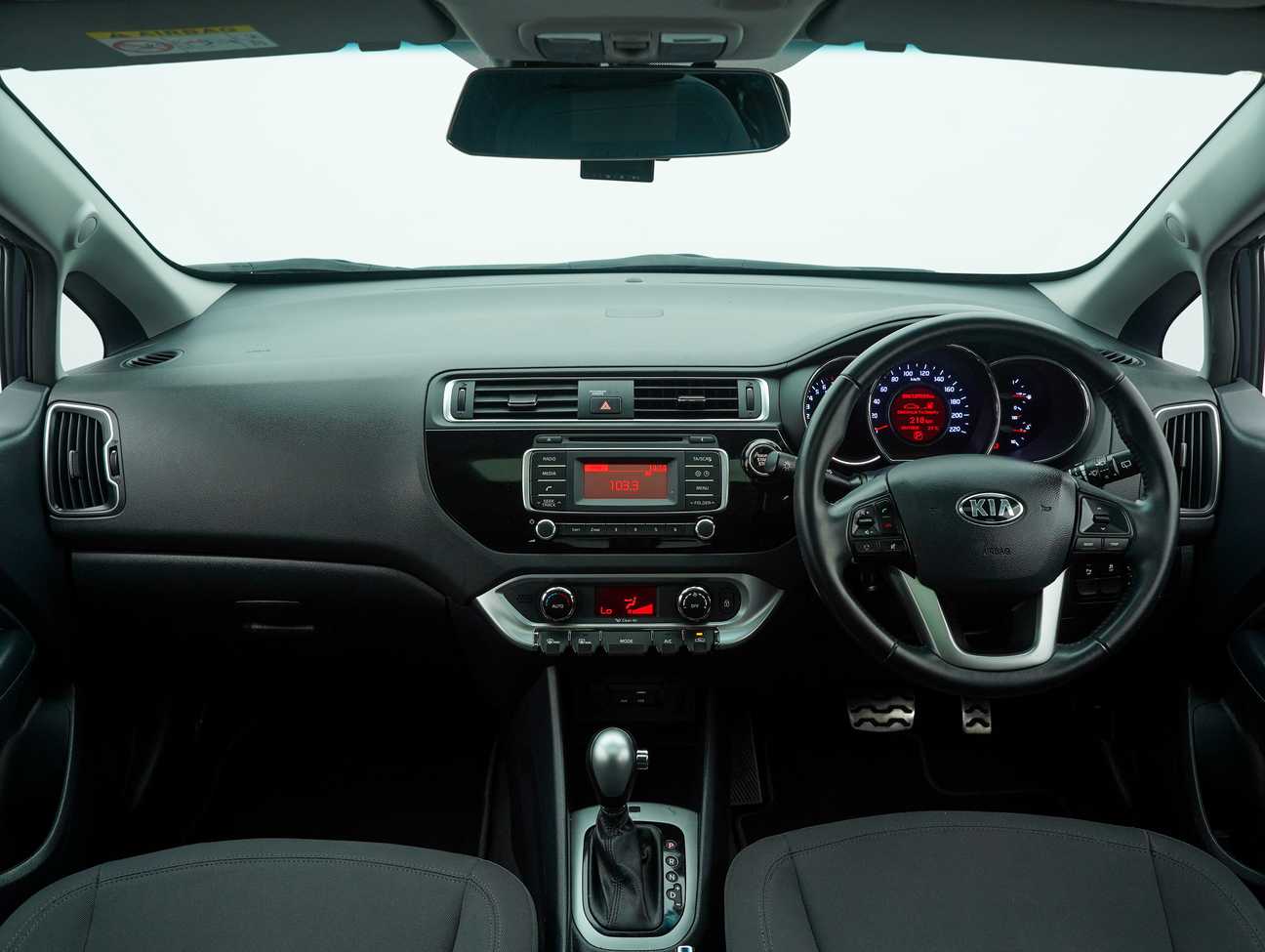 terpakai 2015 Kia Rio SX 1.4