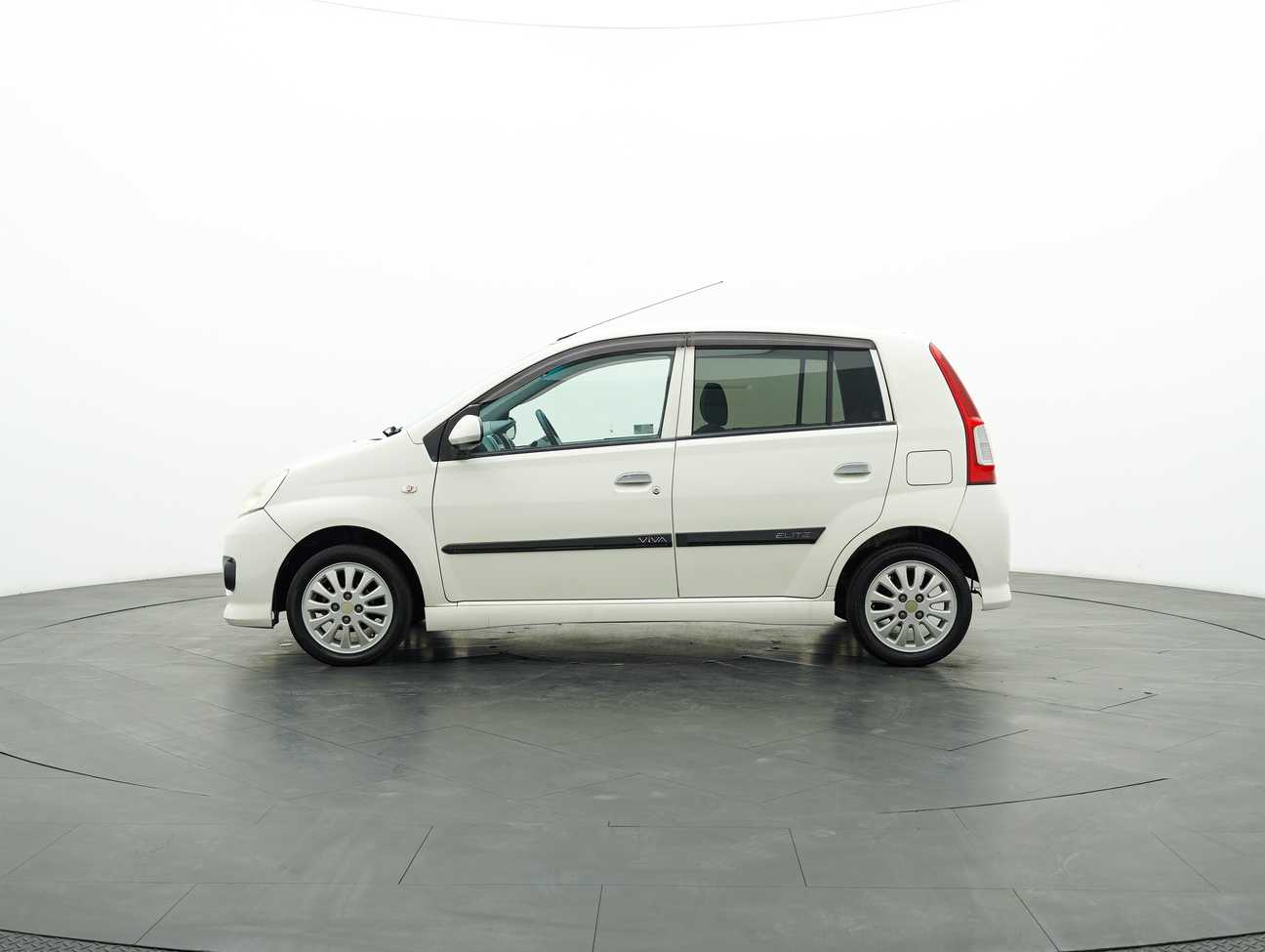 terpakai 2011 Perodua Viva EZ Elite 1.0