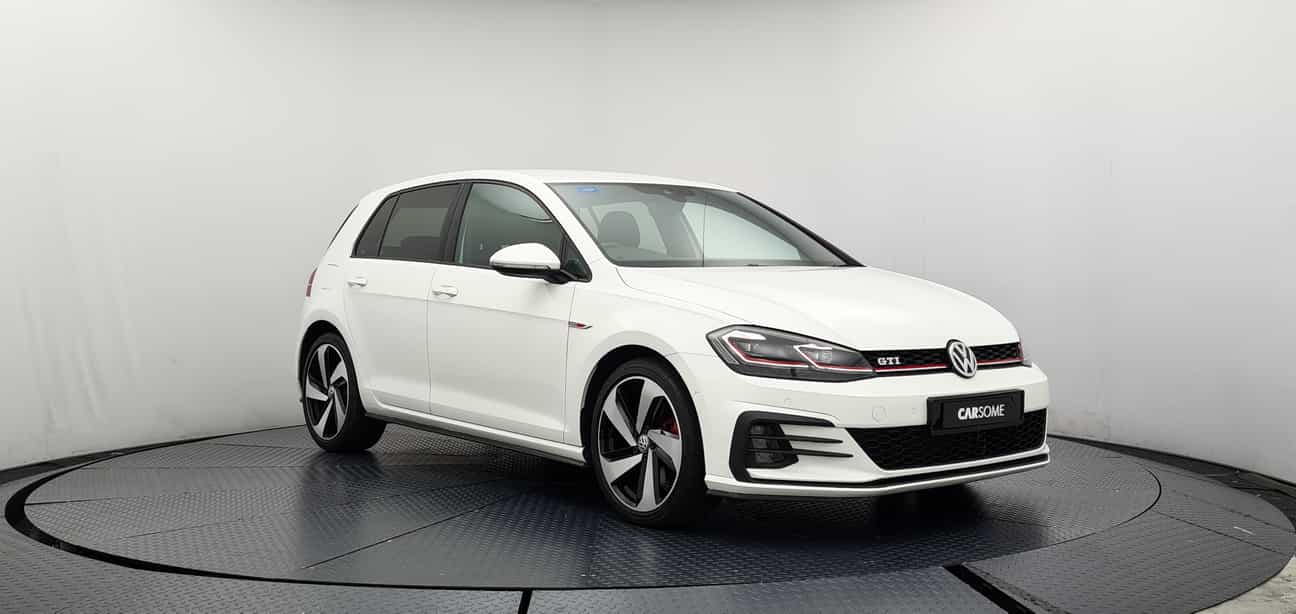 terpakai 2018 Volkswagen GOLF GTI 2.0