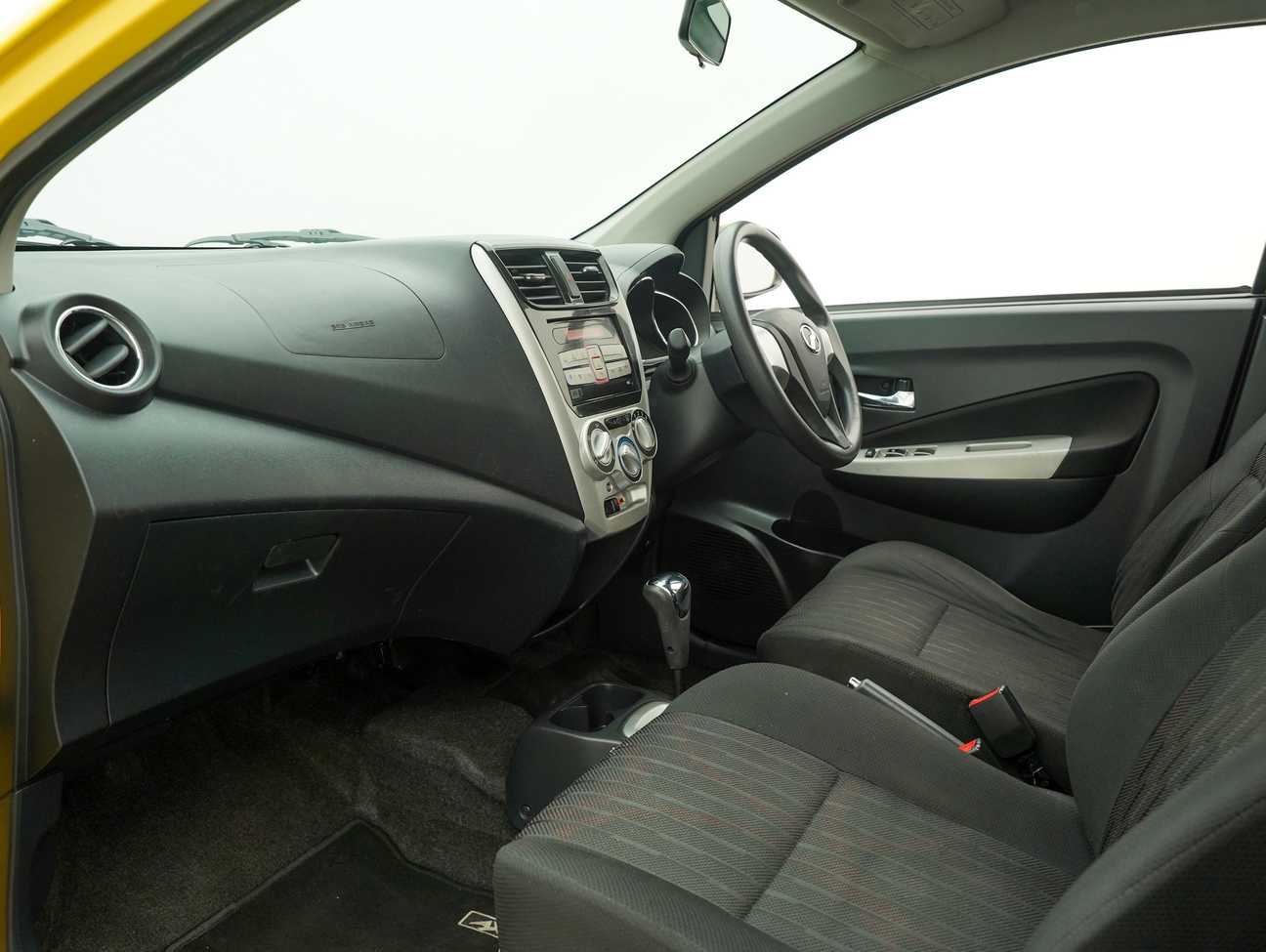 terpakai 2017 Perodua AXIA SE 1.0