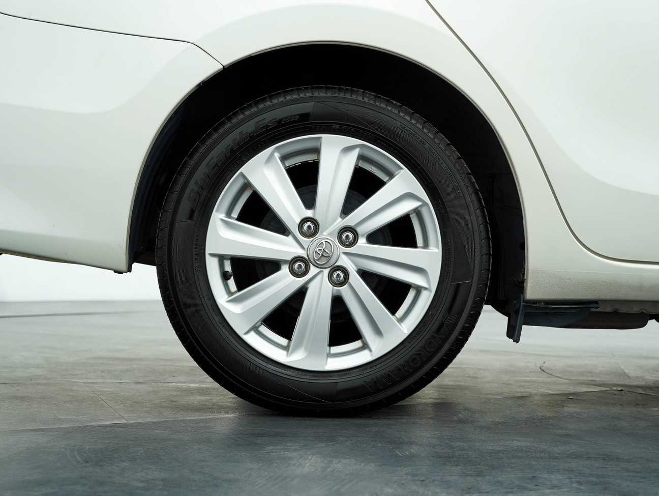 used 2015 Toyota Vios J 1.5