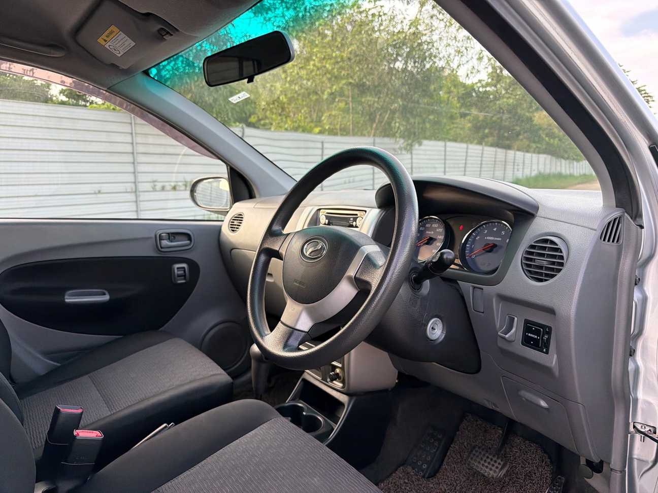 terpakai 2014 Perodua Viva EZ Elite 1.0